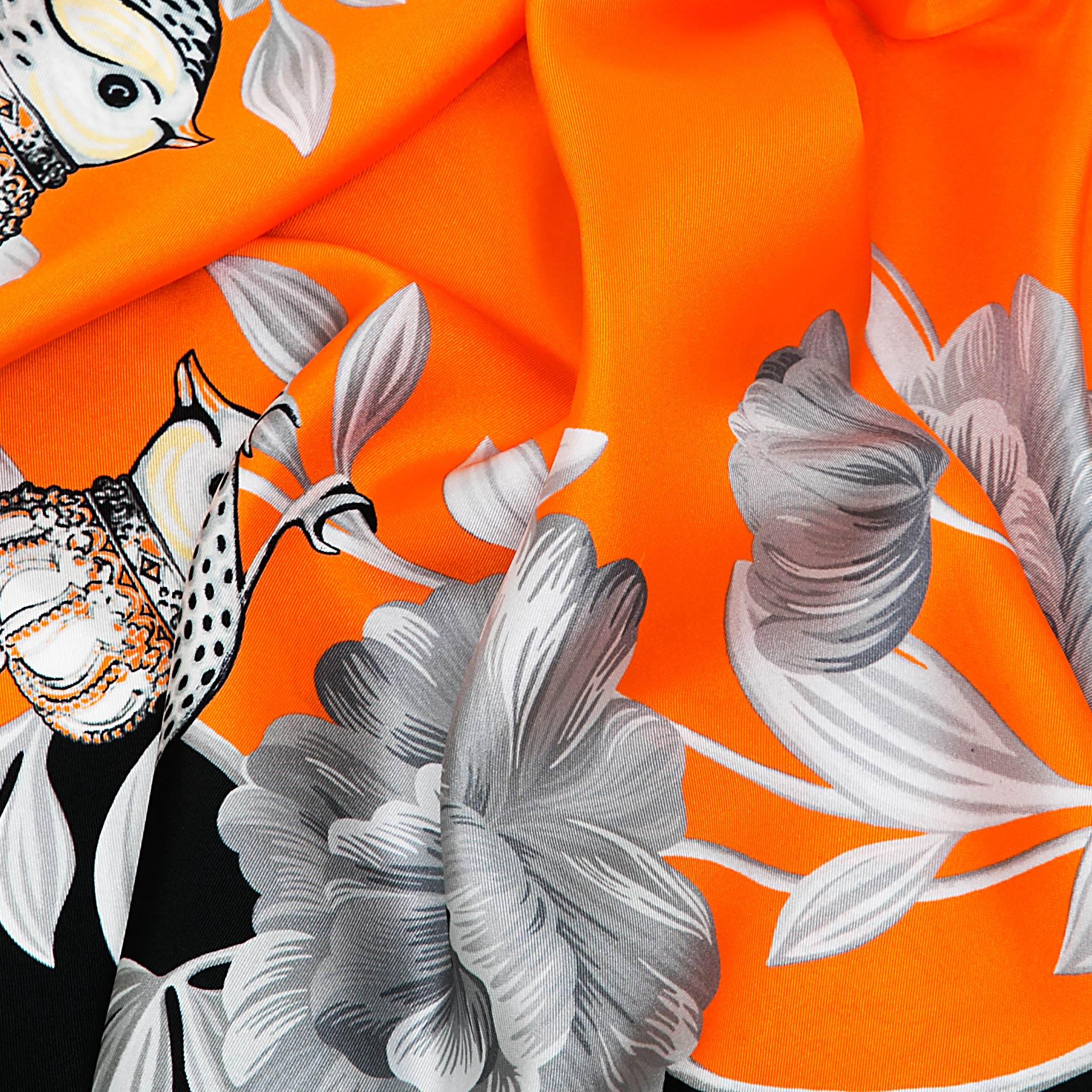 Orange British Rose Garden Silk Scarf - The perfect blend of London's design and Italian craftsmanship, an exquisite gift choice.